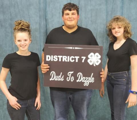 4-H Duds to Dazzle Contest
