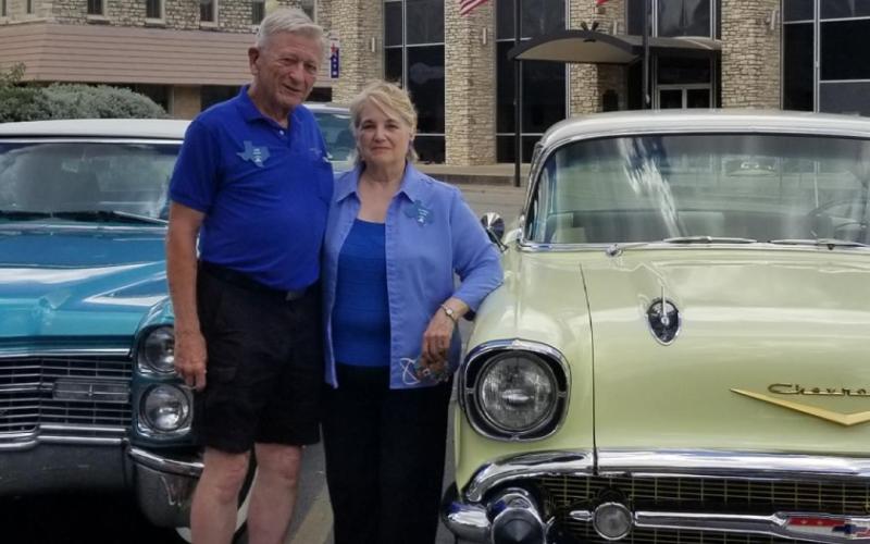 Austin car club visits Lampasas