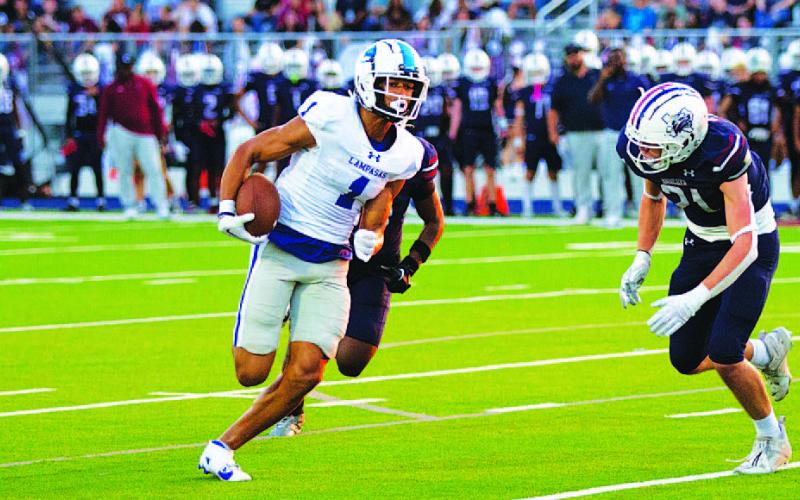 Ty Johnson outruns Chaparral defenders on his way to the end zone. HUNTER KING | DISPATCH RECORD
