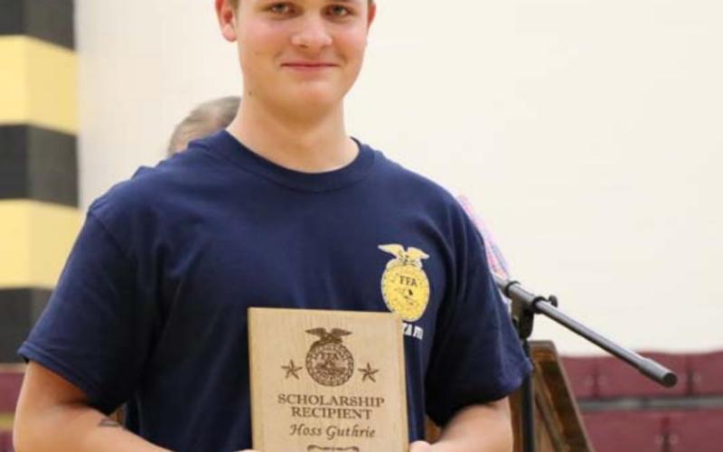 Students garner Lometa FFA scholarships