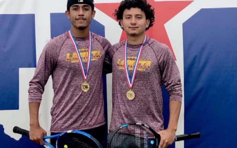 Hornets defeated at state tennis tournament