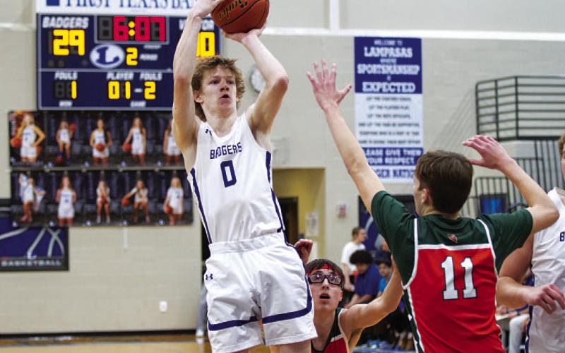 Peyton Sisson shoots a fadeaway shot in the second quarter. HUNTER KING | DISPATCH RECORD