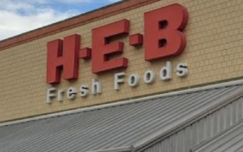 A multi-county car chase ended at the local H-E-B Sunday. MONIQUE BRAND | DISPATCH RECORD