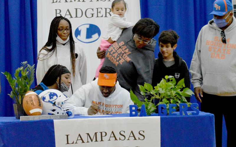 Mike Murray signed with Sam Houston State University.