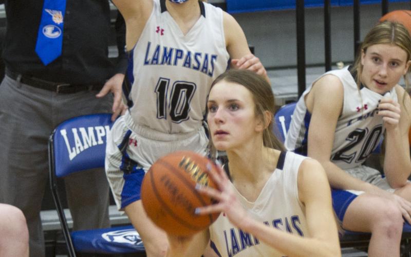 Addison McDonald made the game-winning shot on Tuesday, as the Lady Badgers beat Glen Rose.