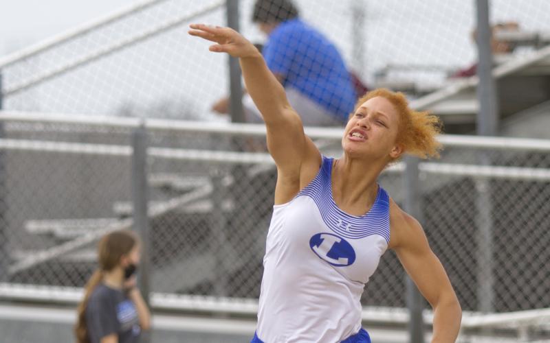 Juliana Dwamena won both of the varsity girls' throwing events.