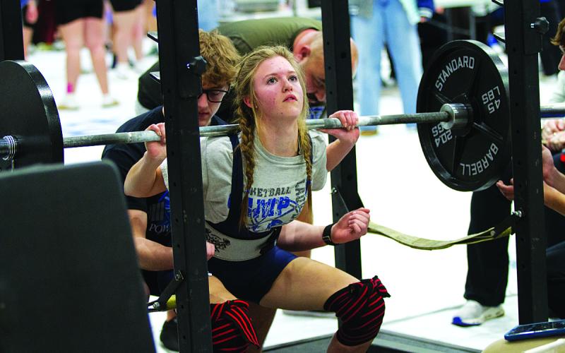 Ruby Wiseman pushes up on a lift early in the competition.