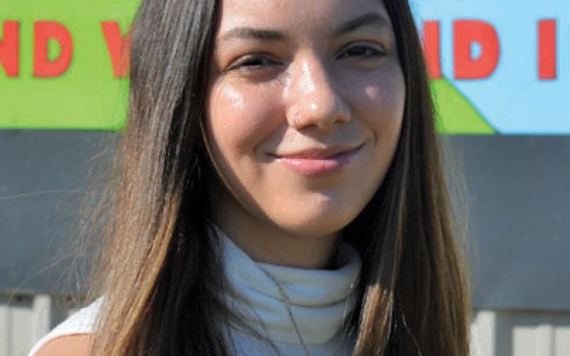 Maylee Harbin Age: 16 Parents: Dalton Harbin and Adriana Shed Honors, achievements and school activities: Lampasas Theater Production, OnRamps and honors classes, staff at Hester’s Books on the Square. Sponsor: DoLampasas