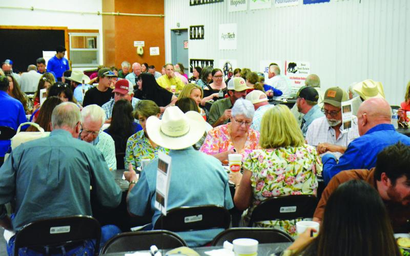 The show barn was filled with local business representatives and residents Saturday evening to support the Creating Badger Builders program. A pork chop dinner was served by Benny Boyd, and many items were available for the silent and live auctions. Funds raised benefit the construction trades and other CTE endeavors at Lampasas High School. For more photos, see page 2. HUNTER KING | DISPATCH RECORD
