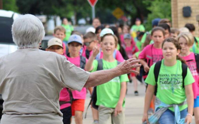 Hanna Springs third-graders tour downtown