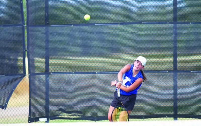 Caroline White continues to win for the girls in 2023. HUNTER KING | DISPATCH RECORD