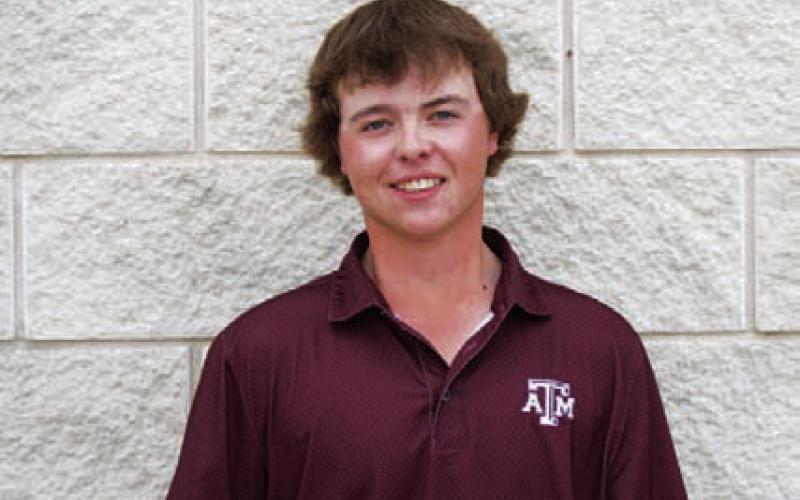 Name: Hagan Davis Class: Junior Sport: Golf Favorite School Subject: Math Favorite Vacation: Purgatory Ski Resort One Person To Meet: Jon Jones Main Goal This Season: Make state