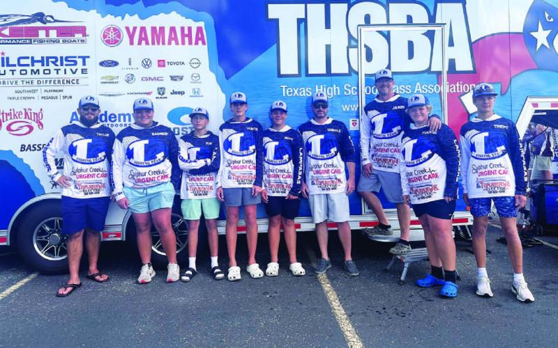 COURTESY PHOTO | LESLEY SANCHEZ Members of the Lampasas Fishing Team pose for a photo during an event during the season.