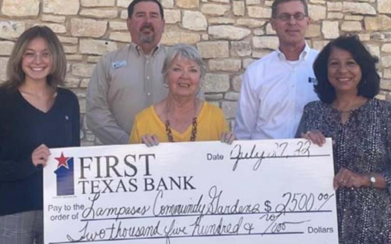 Bank donates to Community Garden