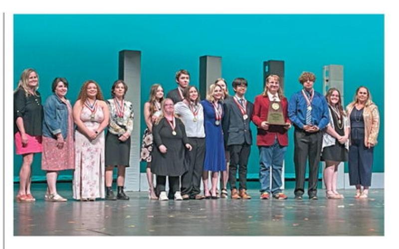 COURTESY PHOTO Lometa’s production of “Distance” will advance to regional One-Act Play competition. On the stage are, from left, Tiffany Smart, Julie Bradley, Sholee Turner, Rosa Garrido, Jewel Groves, Jolie Ann Thomas, Diego Garrido, Phallon Jones, Eva Bradley, Bao Nguyen, Douglas Thomas, Jacob Wooten, Cora Groves and director Heather Moresco.