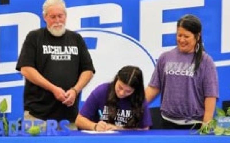 Keona Cartwright signs to play soccer for Richland College Chris Miles | Courtesy Photo
