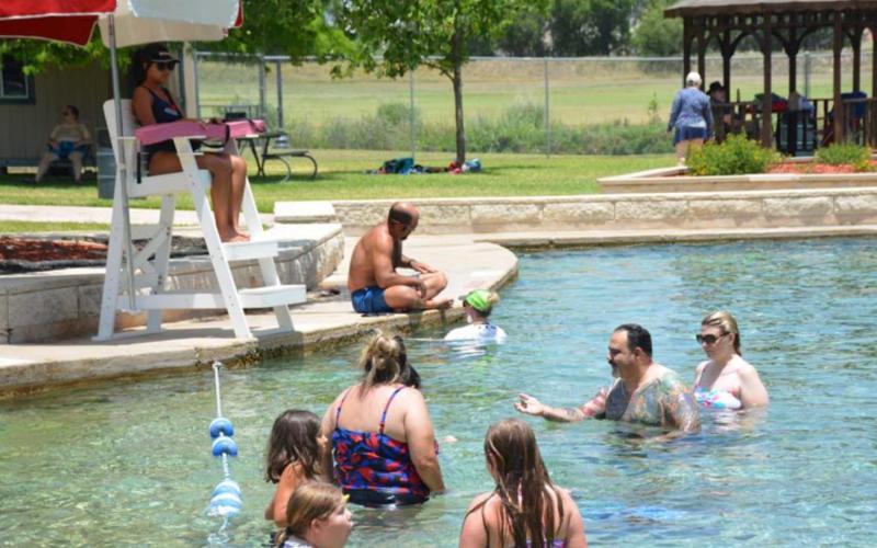 Lampasans keeping their cool in near record heat