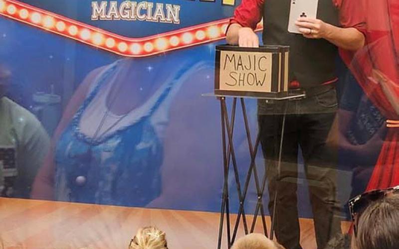 John O’Bryant, a Texas native, offered a performance that included magic, illusion and comedy. COURTESY | SHANDA SUBIA