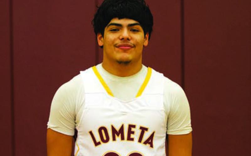 Name: Gaveen Salinas Class: Senior Sport: Basketball, Football and Track Favorite School Subject: Math Favorite Vacation: West, Texas One Person To Meet: Stephen Curry Main Goal This Season: Make my free throws