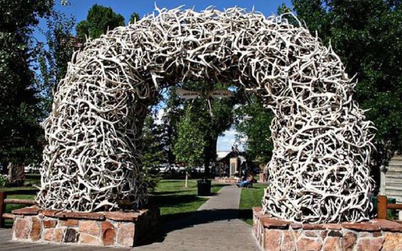 Vision Lampasas wants to build a whitetail antler arch -- similar to the elk antler arches in Jackson Hole, Wyoming -- on Lampasas’ downtown square. VISION LAMPASAS | COURTESY PHOTO