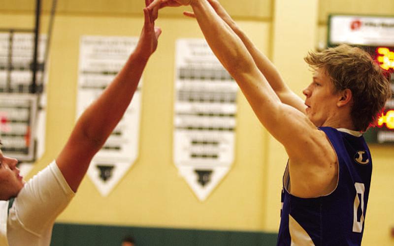 HUNTER KING | DISPATCH RECORD Peyton Sisson and the Badgers play Marble Falls tonight at home.