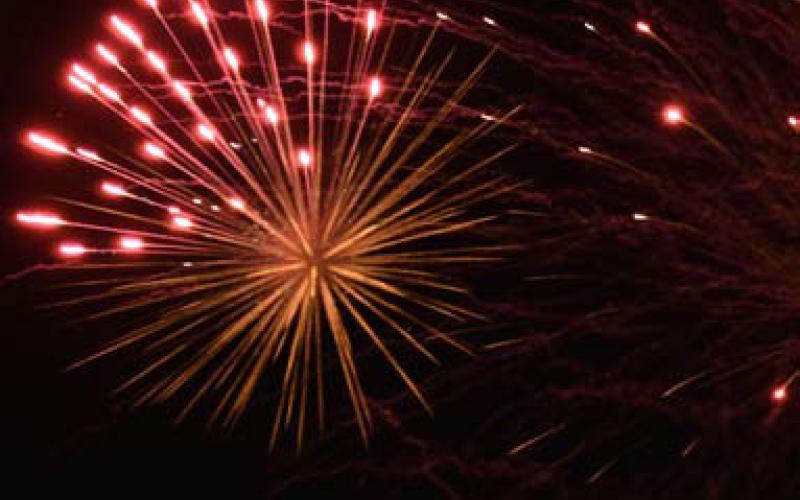 Pyrotecnico shoots a barrage of fireworks into the sky. DISPATCH RECORD JOSEPH NEUENSCHWANDER | LAMPASAS DISPATCH RECORD