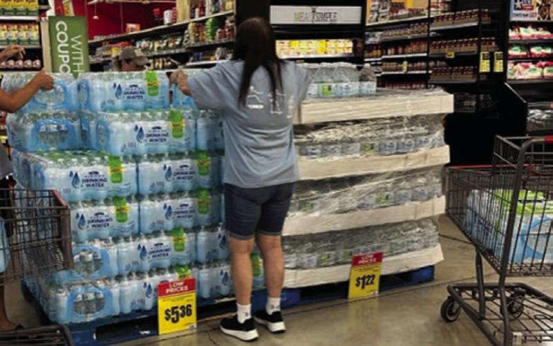 Area businesses ensured that extra drinking water supplies were on hand for customers. JOYCESARAH MCCABE | DISPATCH RECORD