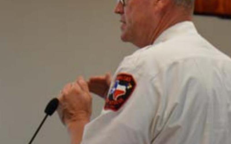 Fire Chief Jeff Smith updates the Lampasas City Council on COVID-19 case numbers. MONIQUE BRAND | DISPATCH RECORD