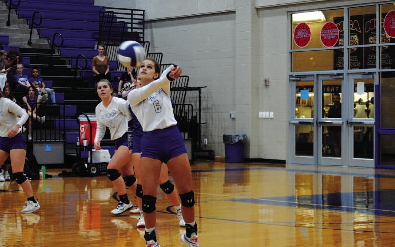 Volleyball comes up short on the road against Lago Vista