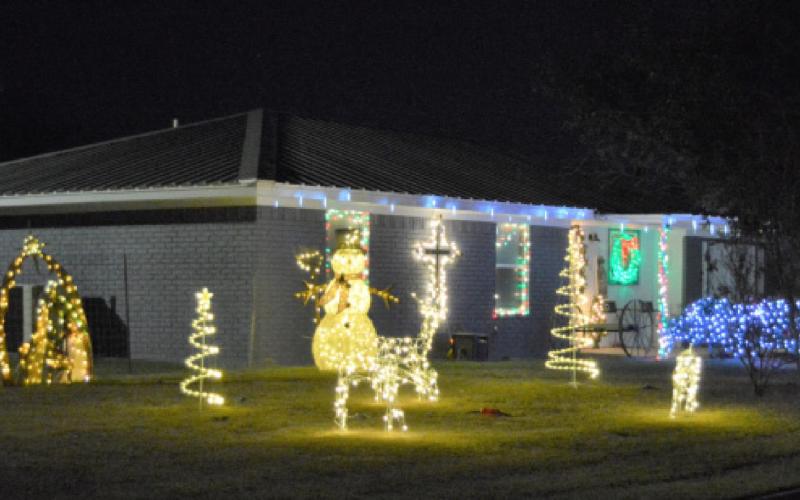 Celebrating Christmastime in Lometa