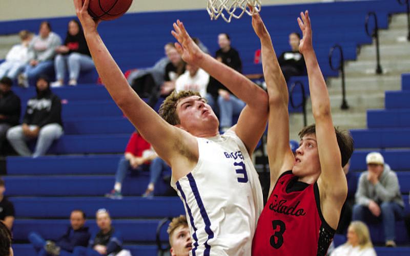 HUNTER KING | DISPATCH RECORD Beau Patterson secured another double-double in the Badgers’ win over Salado.