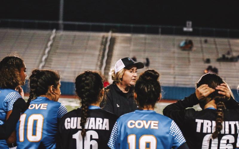 COURTESY PHOTO | LIZ DURAN Liz Duran talks to her team from Copperas Cove. The coach spent three seasons with the Lady Bulldawgs.