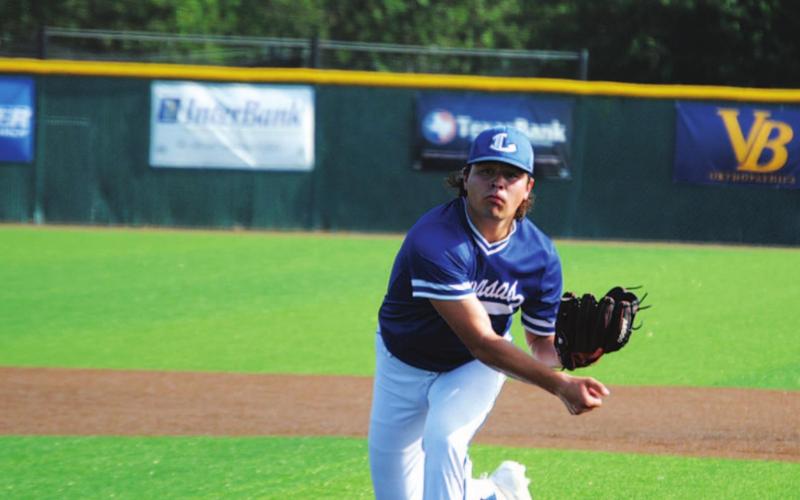 Tak Stinnett throws a pitch during his complete game start against Iowa Park in the playoffs. Stinnett was the Badgers’ ace all season. FILE PHOTO