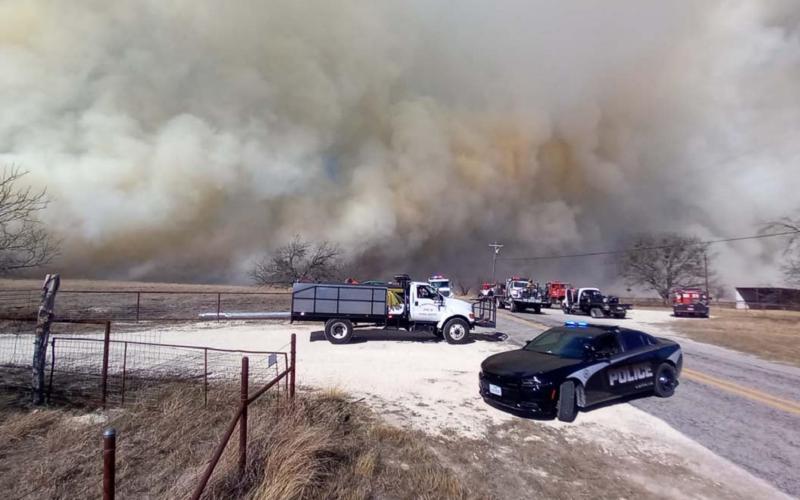 Crews respond to multi-acre fire in northwest Lampasas County