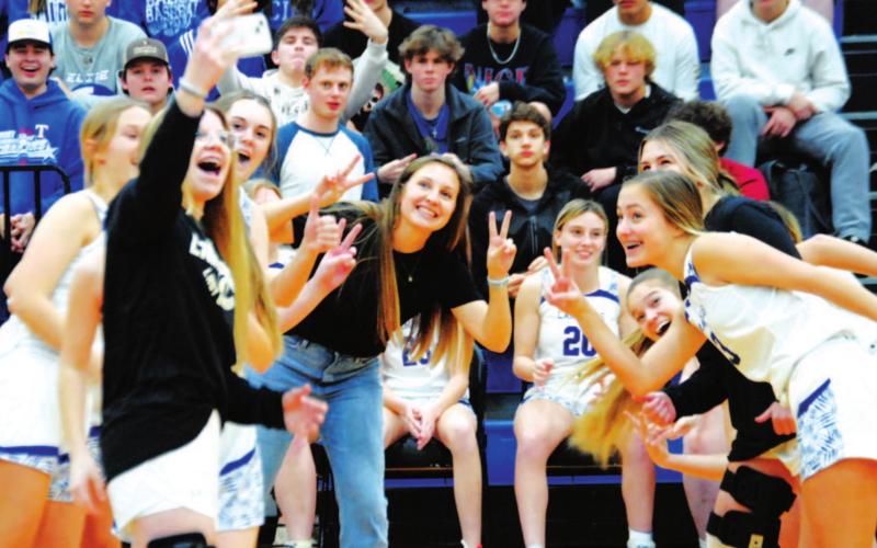 The Lady Badgers took a selfie as the starting lineup was announced prior to Tuesday’s contest. HUNTER KING | DISPATCH RECORD