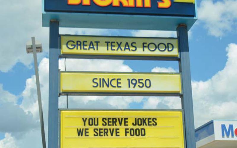 Local sign war creates entertainment in town