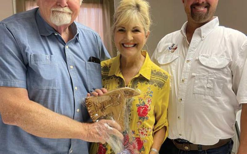 Davis family donates custom grill to Adamsville firefighters