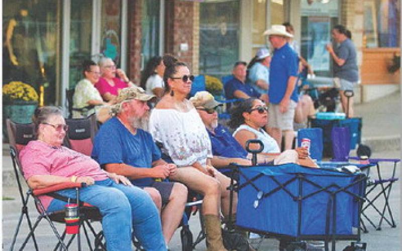 A crowd gathered at the Lampasas County Courthouse bandstand area Saturday evening to enjoy the Lampasas Area Go Texan Street Dance. hunter king | Dispatch RecordE
