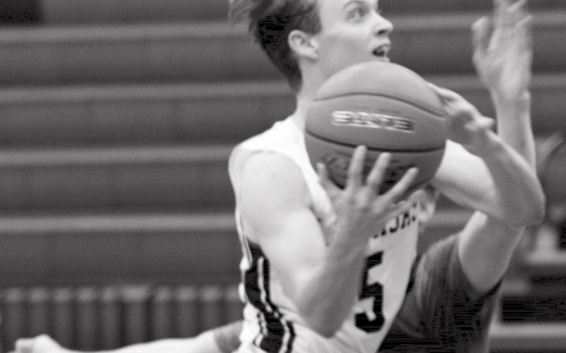Parker Gibbs goes for a layup in the Badgers’ home game against Georgetown East View. JEFF LOWE | DISPATCH RECORD