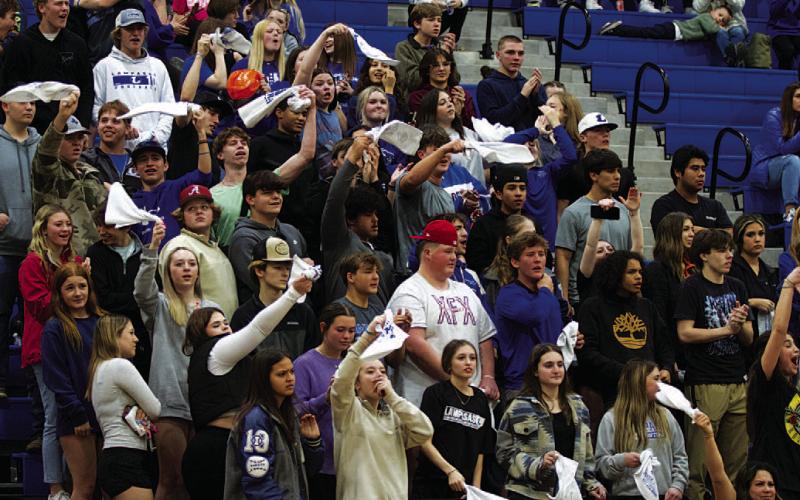 HUNTER KING | DISPATCH RECORD The Lampasas student section showed it’s strong support for the Badgers.