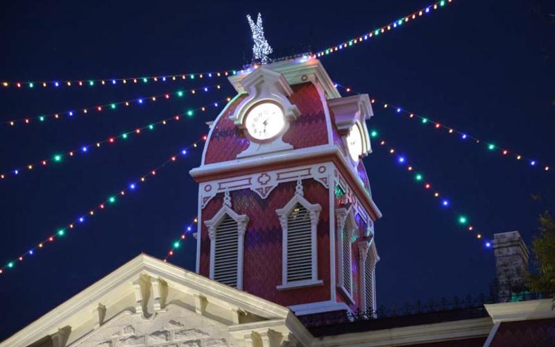 City crews were in the downtown area this week to remove the last vestiges of Christmas lighting from the courthouse. After shining brightly throughout the month of December, the star atop the historic building will have to await the 2024 Carol of Lights festivities before being illuminated once again. joycesarah mccabe | dispatch record