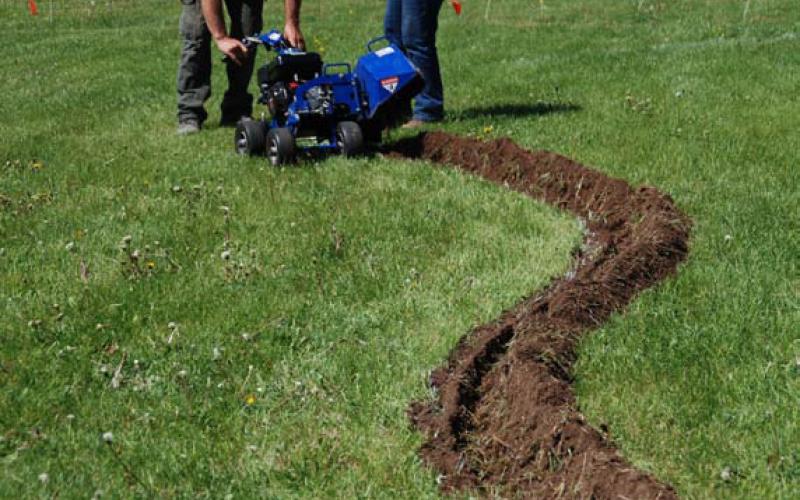 When creating large garden beds, rent a power edger to make the job easier. COURTESY PHOTO | MELINDAMYERS.COM