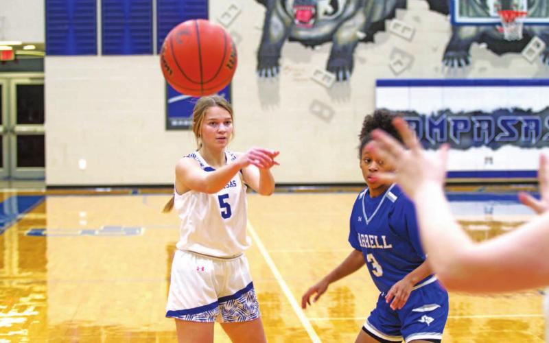 HUNTER KING | DISPATCH RECORD Hadley Oncken completes a pass to a teammate during the Lady Badgers’ double-digit win over Jarrell.
