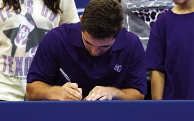 Lampasas athletes sign letters of intent for college sports