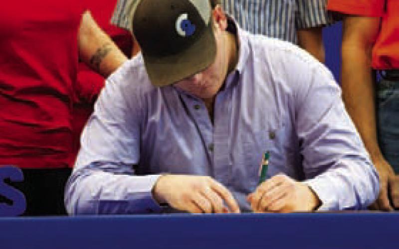 Deegan Norwood HUNTER KING | DISPATCH RECORD