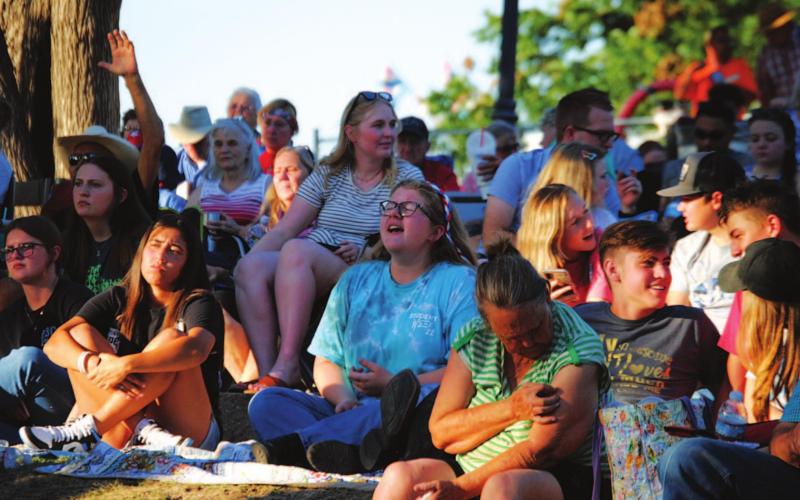 Gospel Night brings full audience to amphitheater