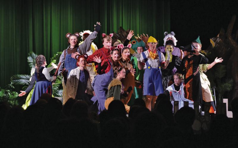 Students dressed as fairy tale characters wrap up a song during the Gala performance of “Shrek the Musical Jr.” at Lampasas High School. ERICK MITCHELL | DISPATCH RECORD