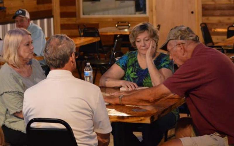 Putters &amp; Gutters hosts 42 Tournament for Spring Ho