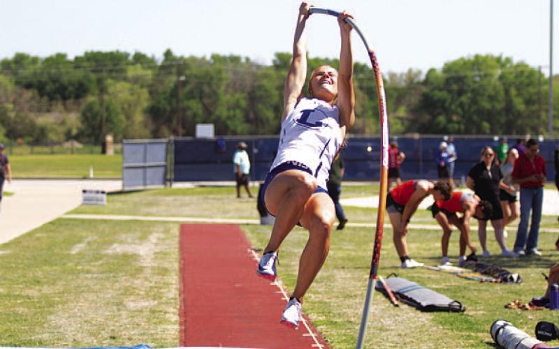 Hannah Rogers vaulted her way to a first-place finish at the Johnny Lam Jones Relays. HUNTER KING | DISPATCH RECORD