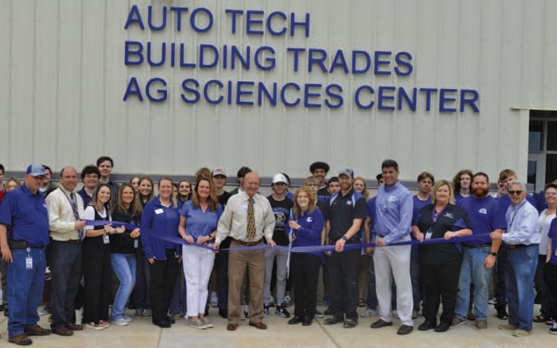 School district celebrates new facilities at high school